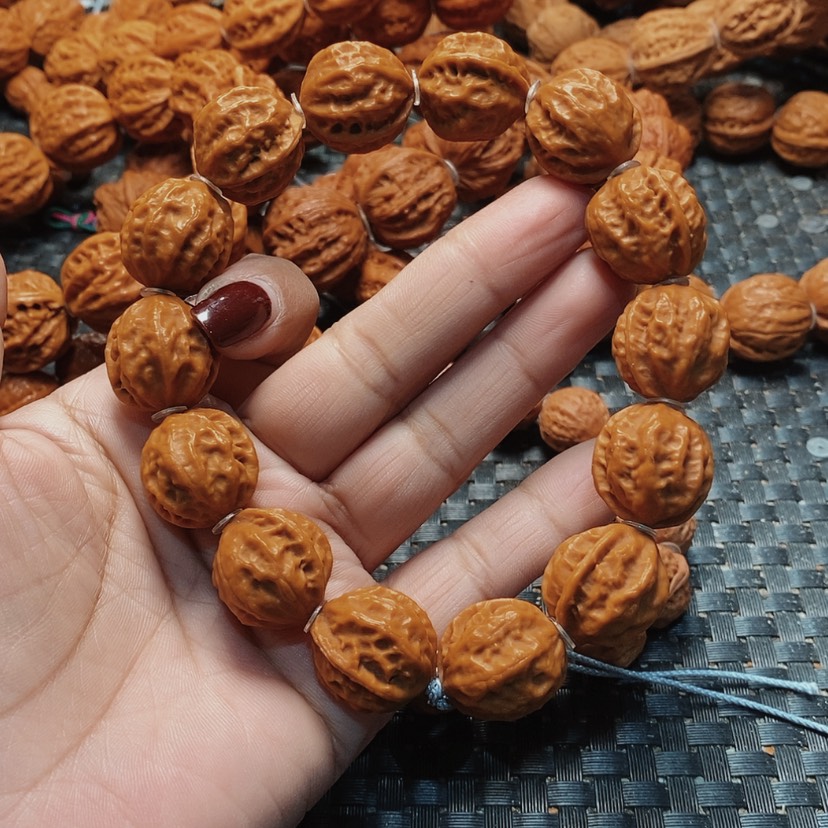 【闪购商品】文玩核桃吊坠傻*儿粗筋八棱