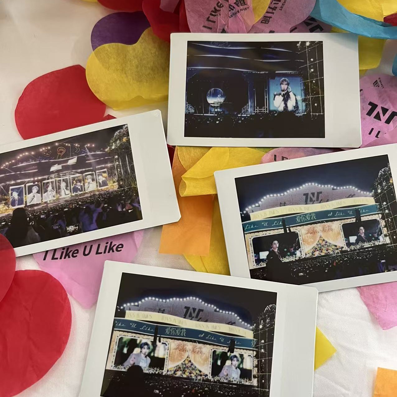 时代少年团贵阳六周年大屏拍立得