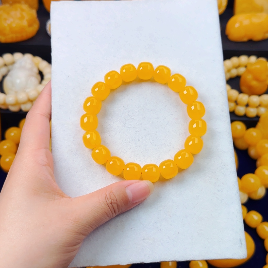 乔****未镶嵌颈饰琥珀同料12