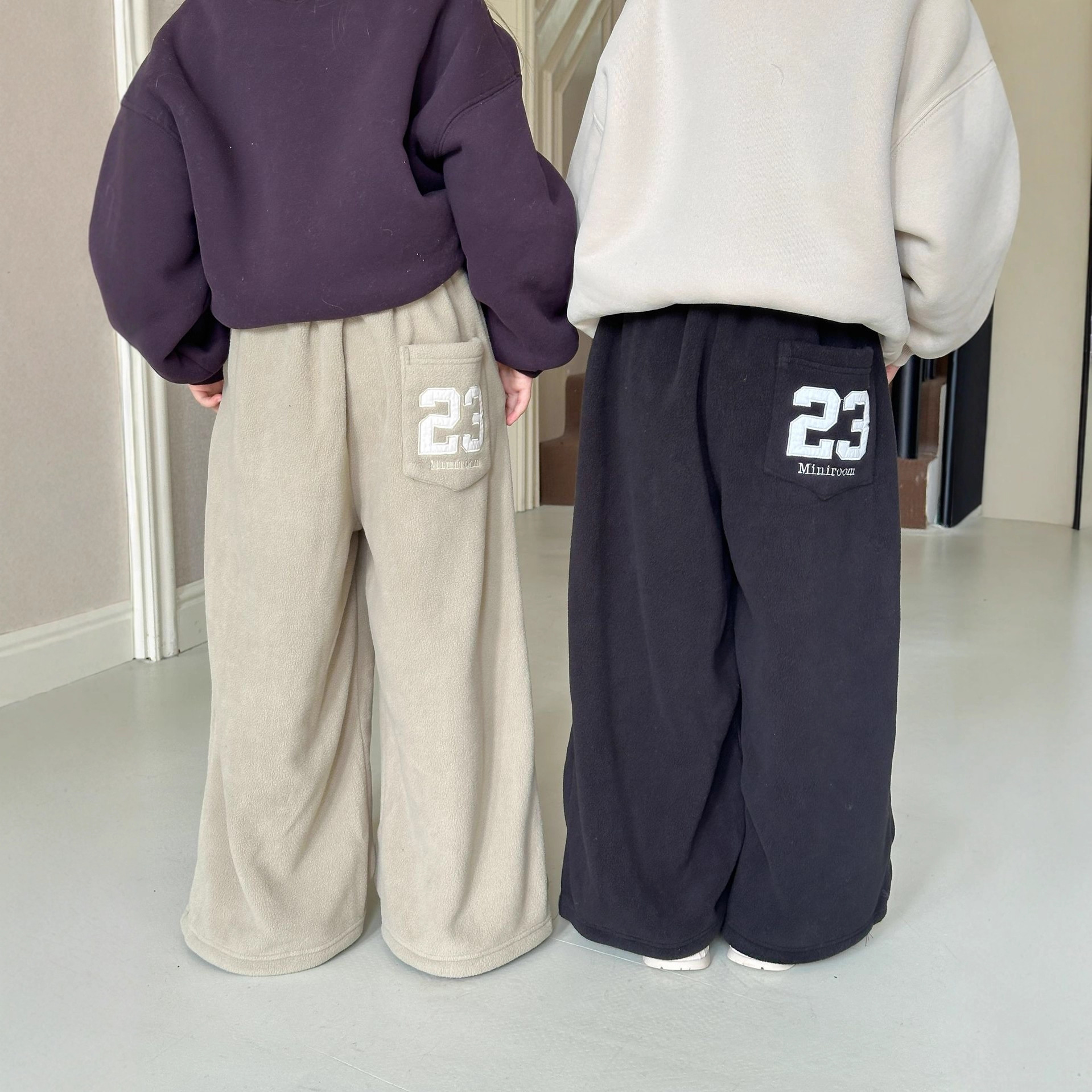儿童裤子女童休闲裤卫裤长裤童装运动裤男童童裤绒裤中大童2025冬