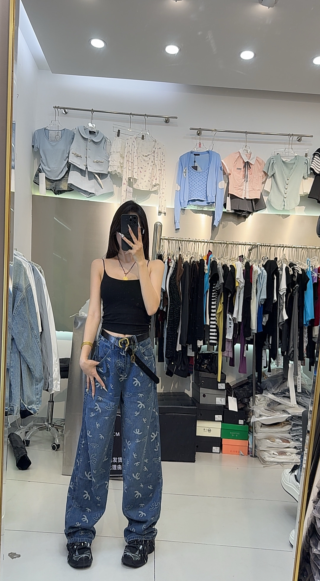 （2025）“罗迷家”高版定制款提花香牛仔直筒裤