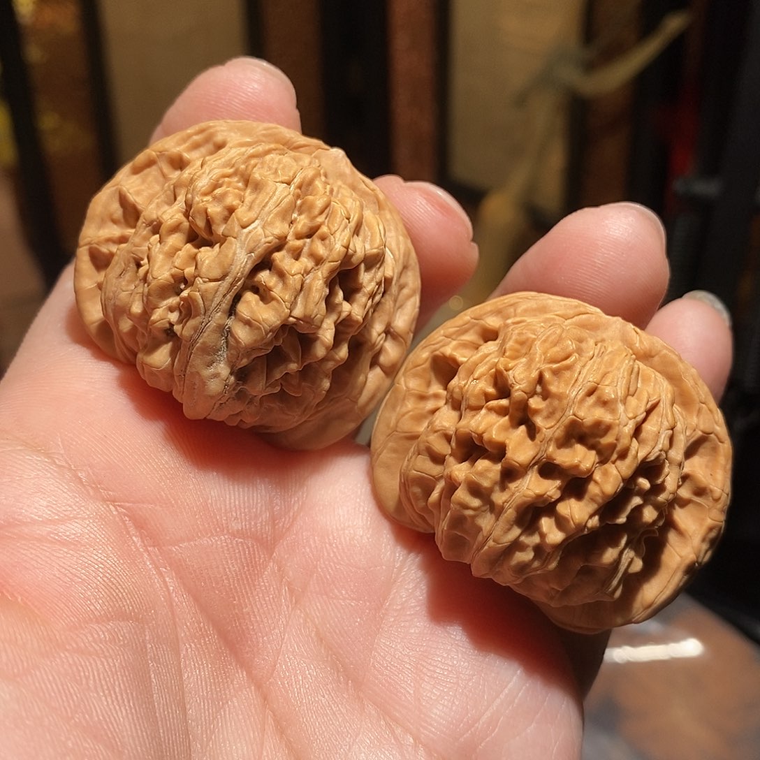 文玩核桃把件42四座楼全品