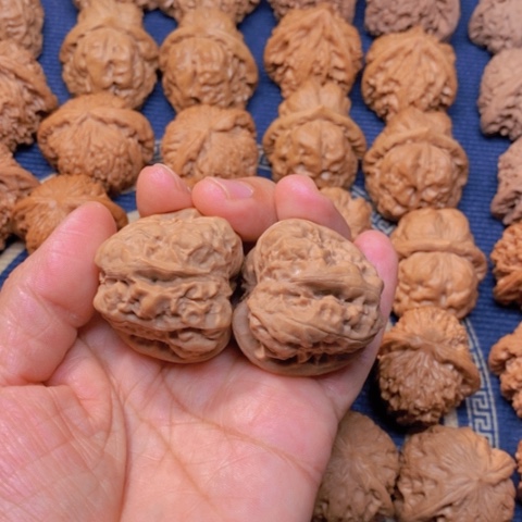 【闪购商品】吊坠文玩核桃嘚**欧蛙蛙38