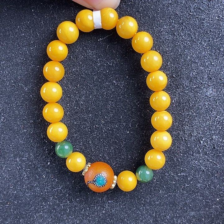 蜜蜡未镶嵌珠宝奇石