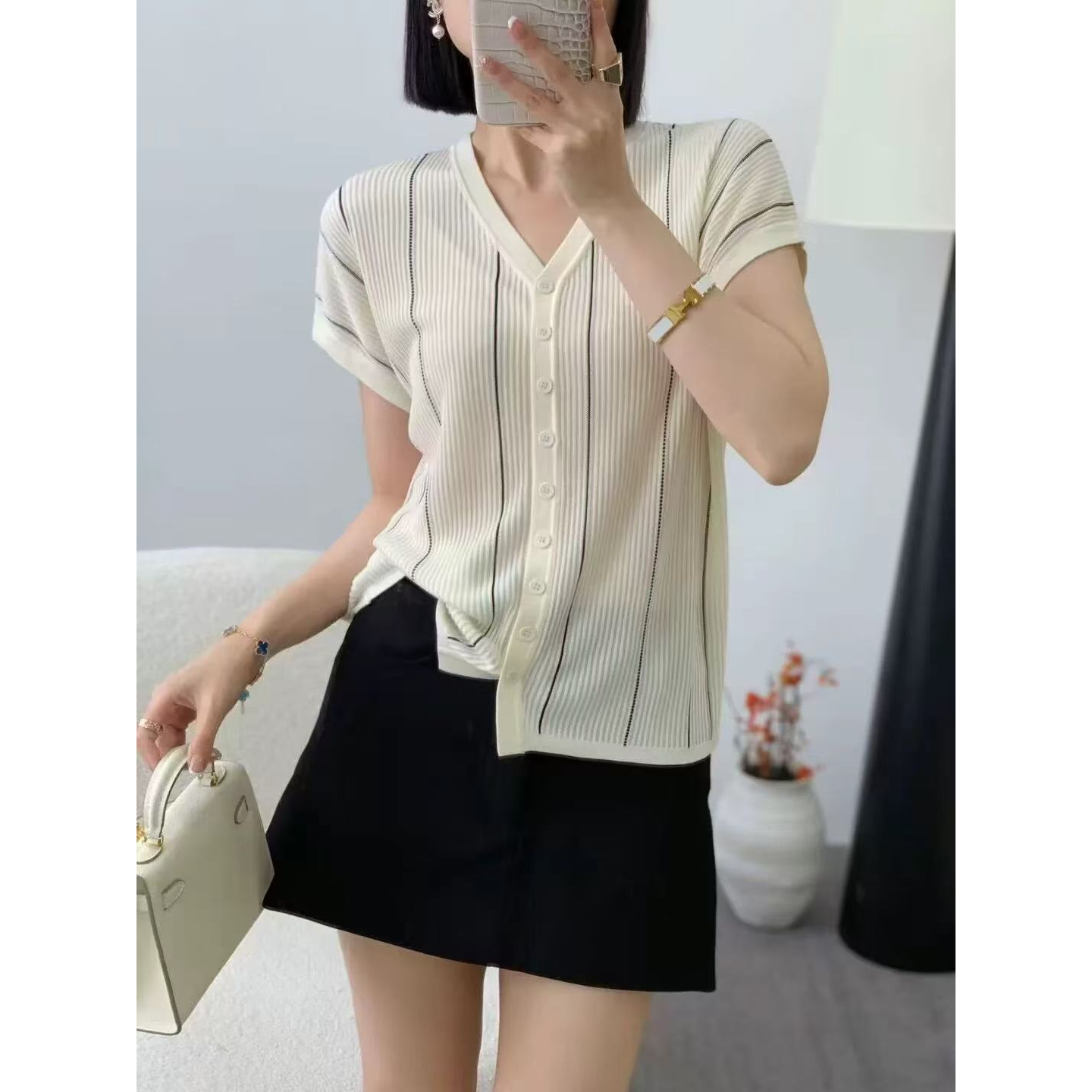 （白翎）静静家减龄气质显瘦天丝开衫设计感时尚 新选f1300 J03975