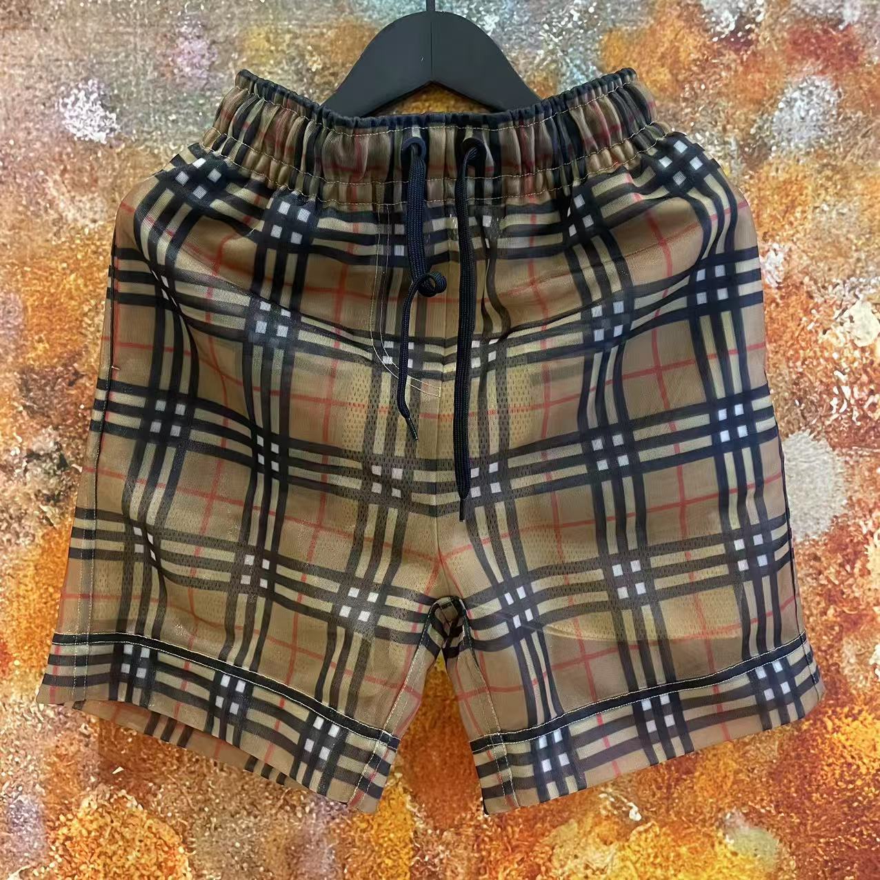 95新 BURBERRY/博柏利 【毛毛专属】经典战马格纹短裤/wh11