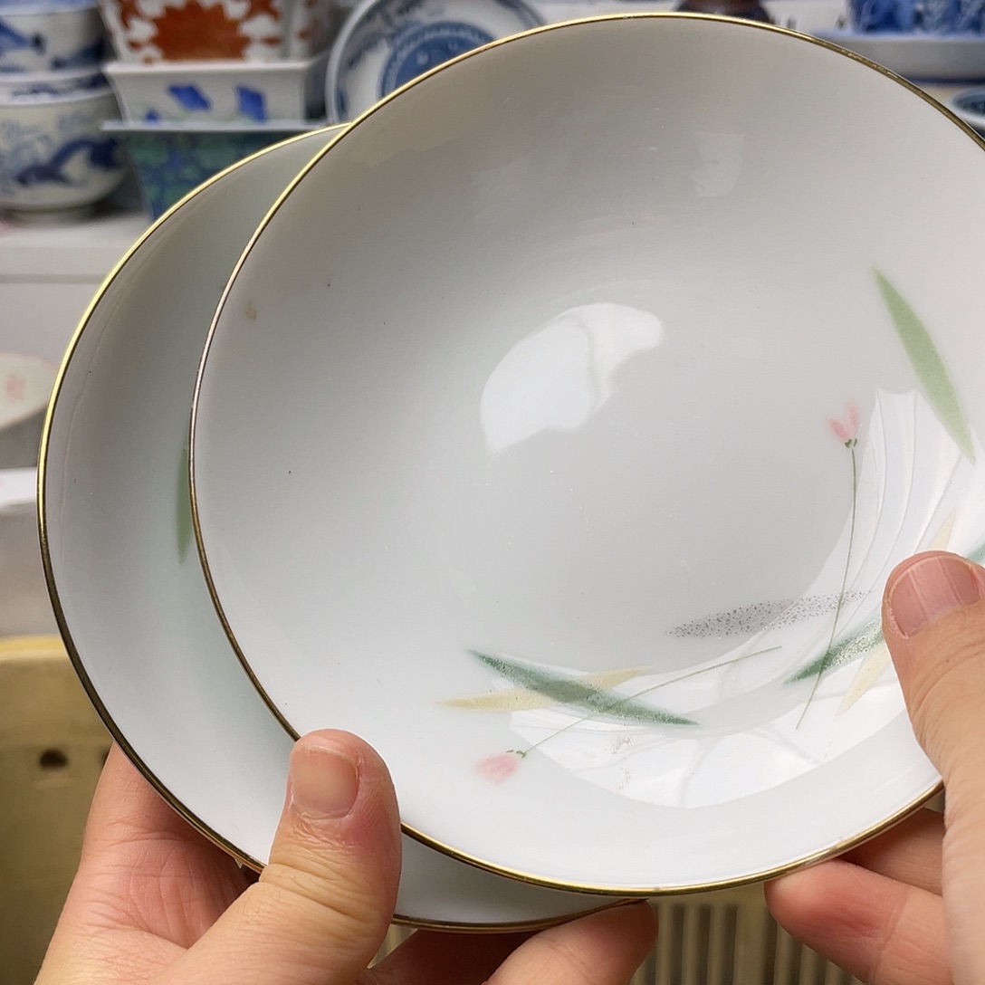 瓷片一**然哈哈哈我真的不喜欢这样了吧