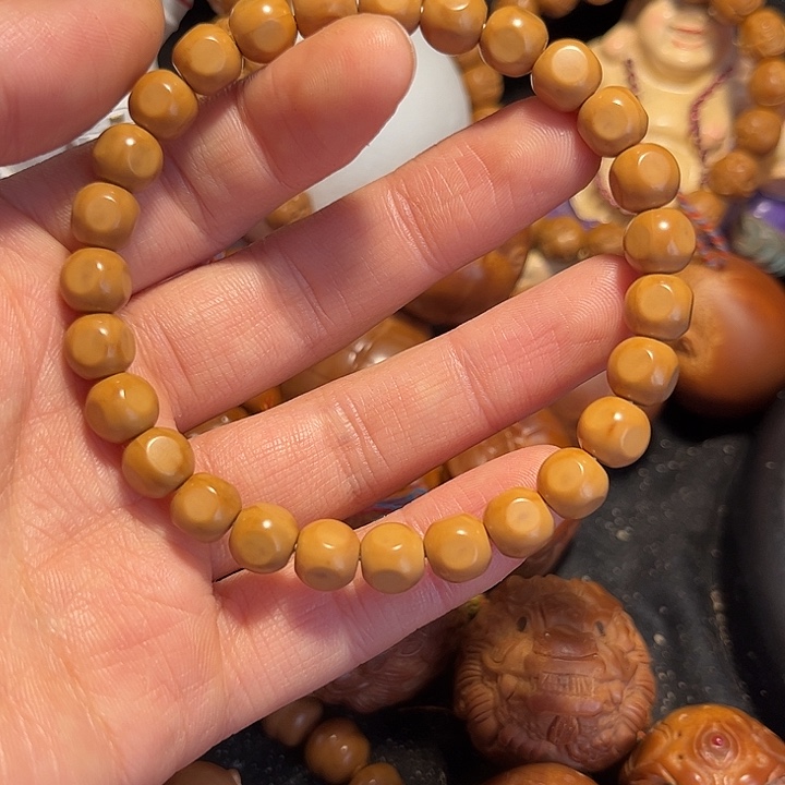 橄榄核手串/手链猴头0.8六方微瑕