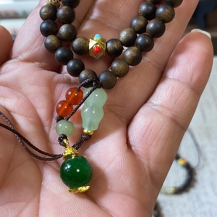 沉香沉香精油手机挂吊