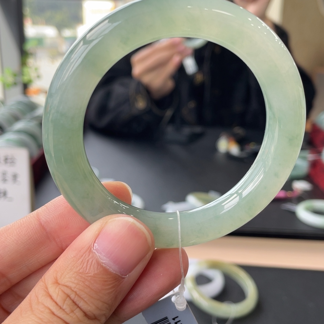翡翠未镶嵌手镯10号链接54.9