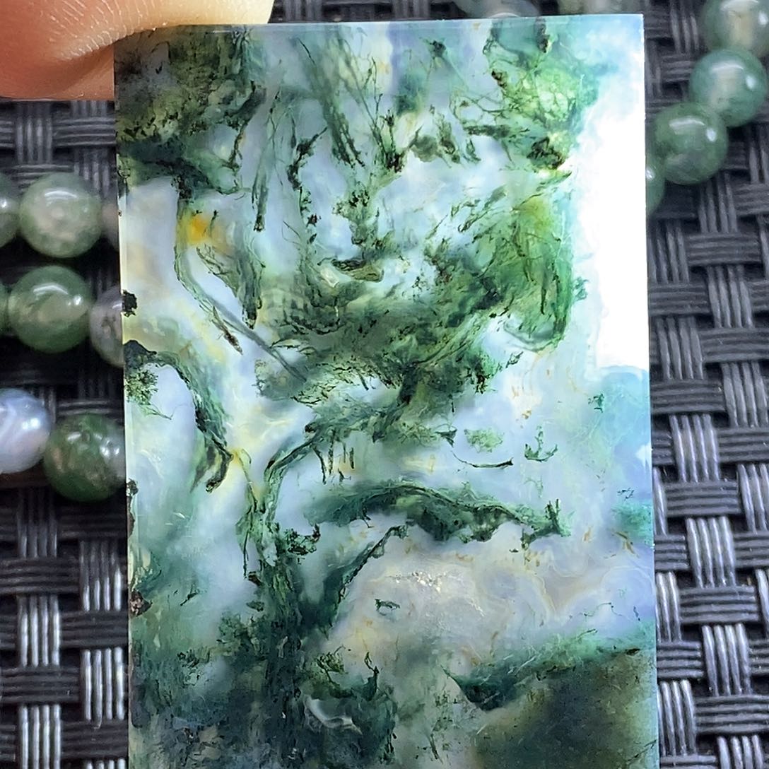 未镶嵌颈饰玛瑙/玉髓只***人