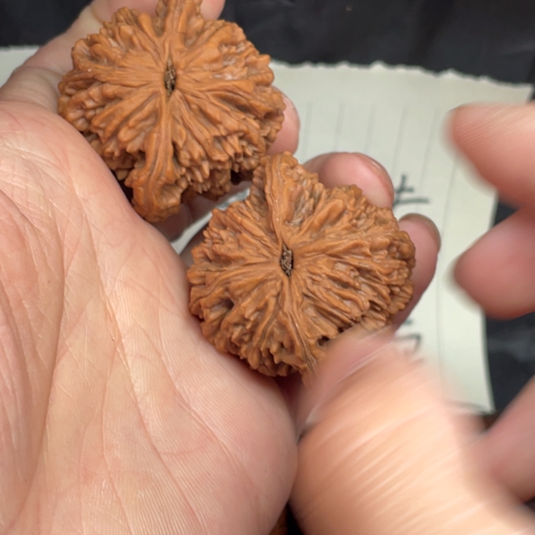 尚***️吊坠文玩核桃41尺山地需要麦穗虎头