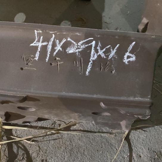 紫砂花盆80-2。  微瑕41-29-16