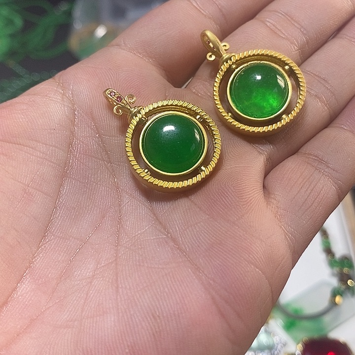 翡翠颈饰未镶嵌价格