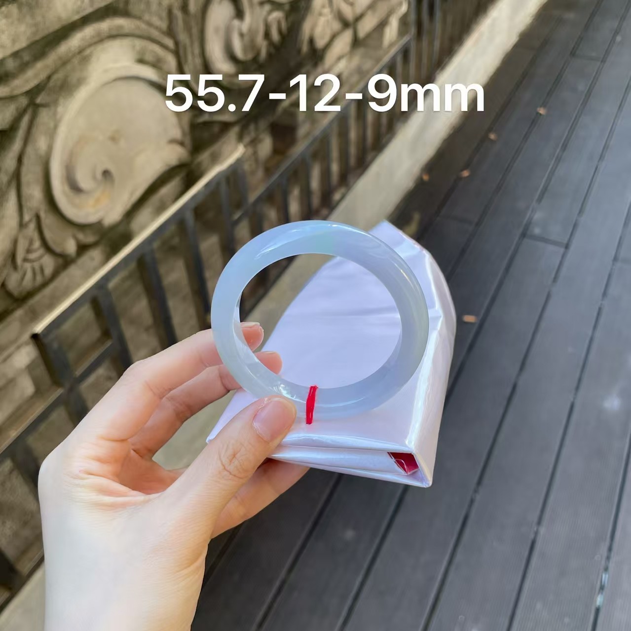 春彩双色手镯种老水足起光冰润肉质细腻干净颜色高贵优雅上手赞仙