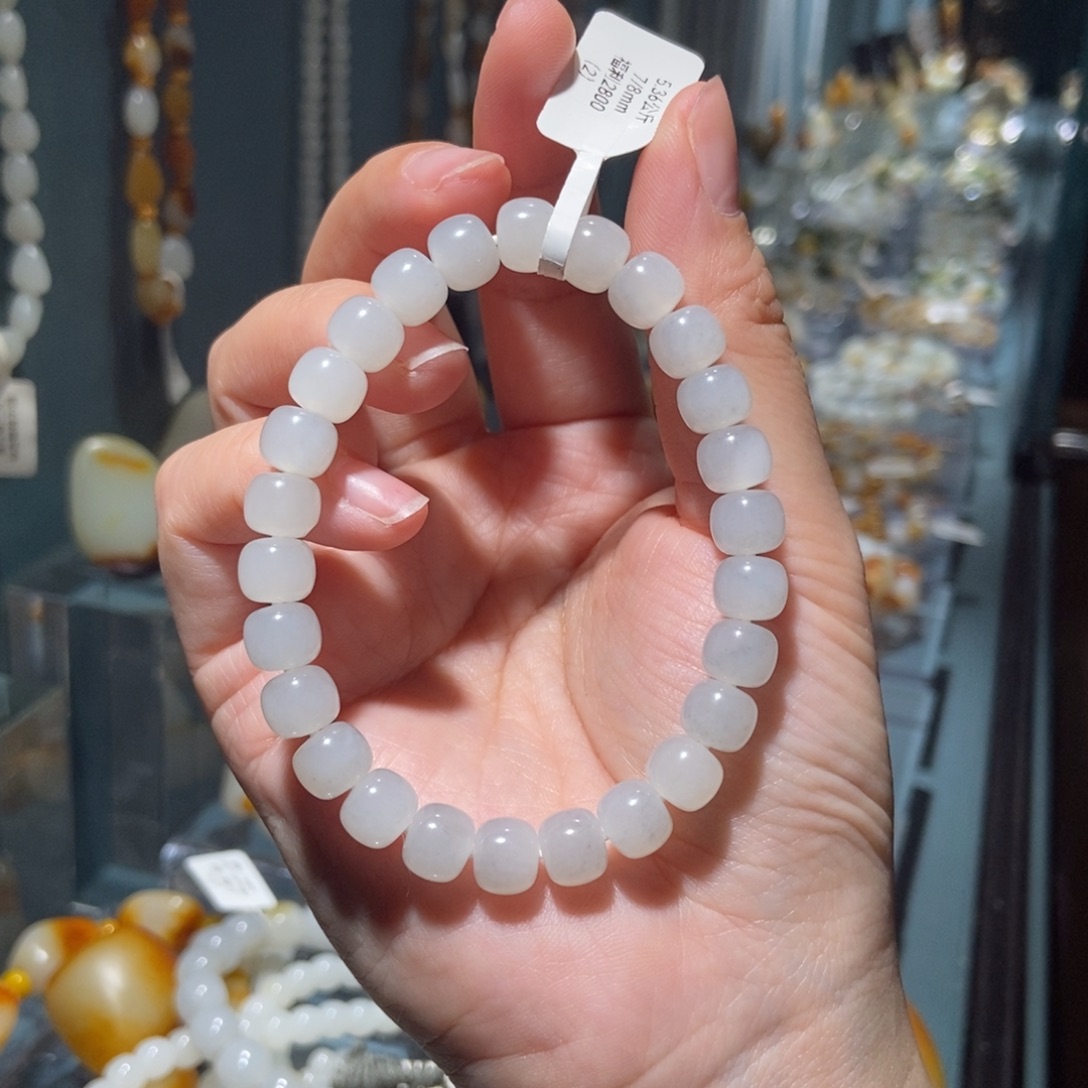 和田玉未镶嵌颈饰8mm老型手串