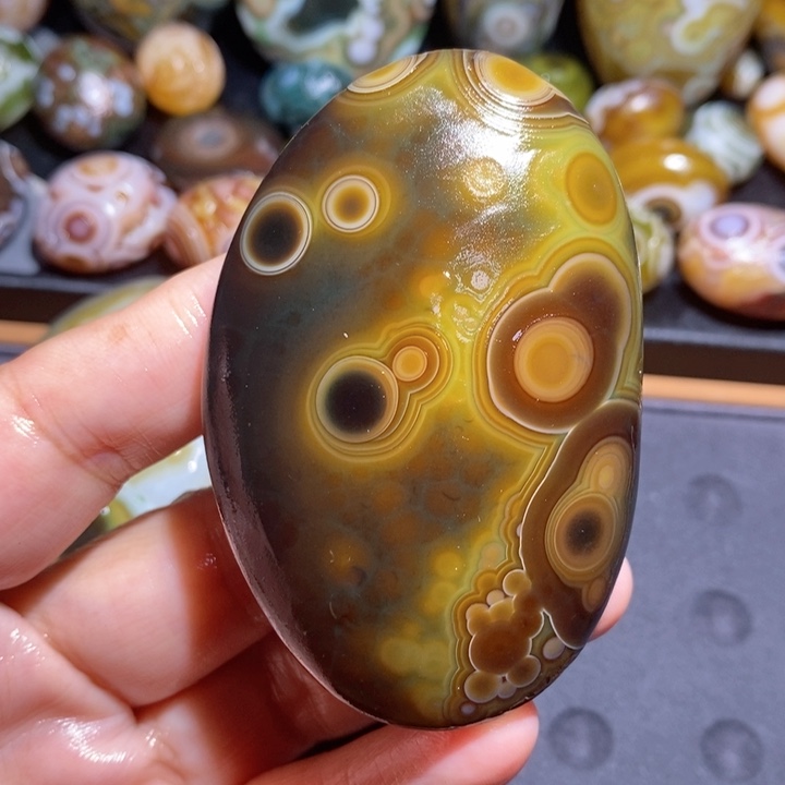 未镶嵌玛瑙/玉髓珠宝半成品165