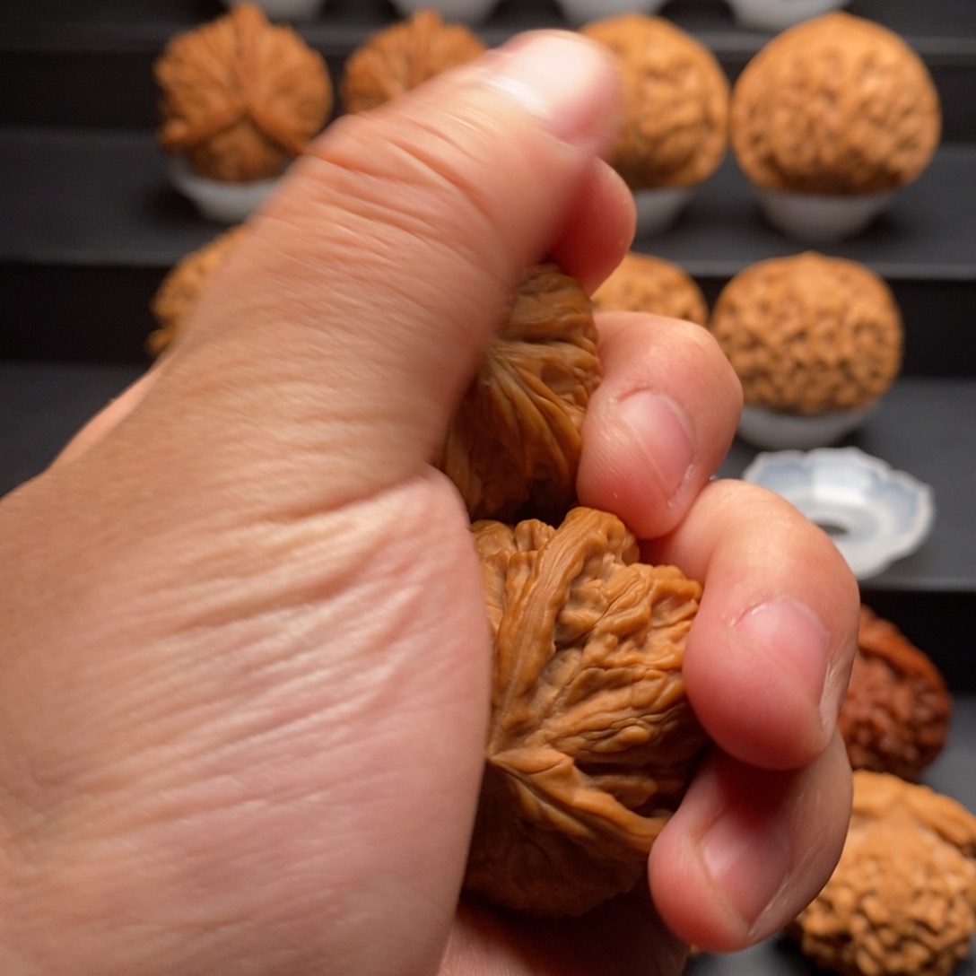 文玩核桃把件S****y核为贵