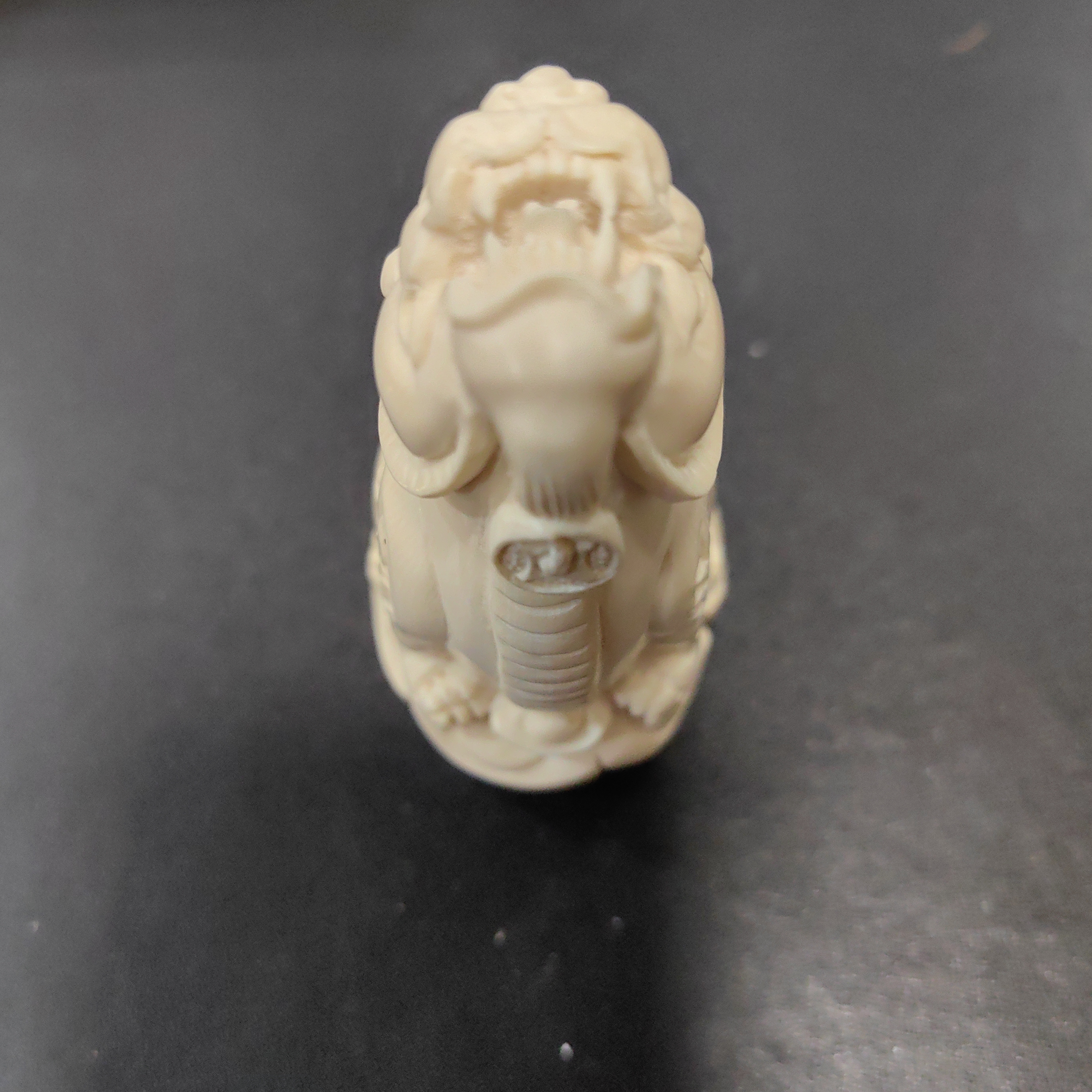猛犸猛犸雕刻把件TZ179