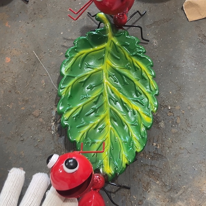 户外运动场等设施齐全