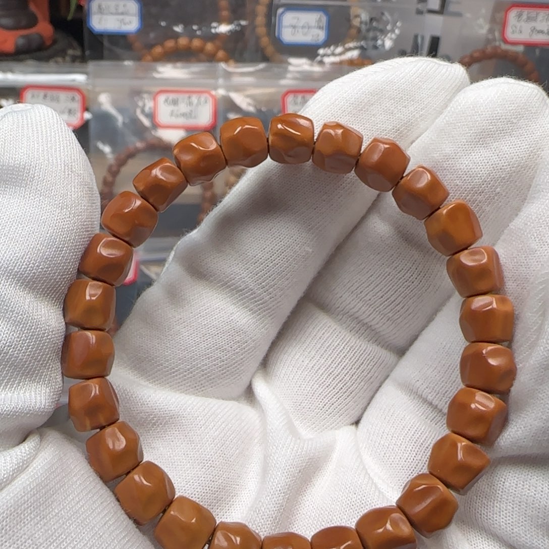 橄榄核手串老挝单圈无相正三花8.5