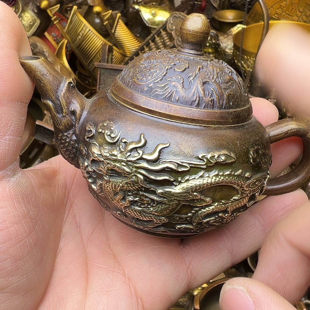 精品铜器，精美文玩