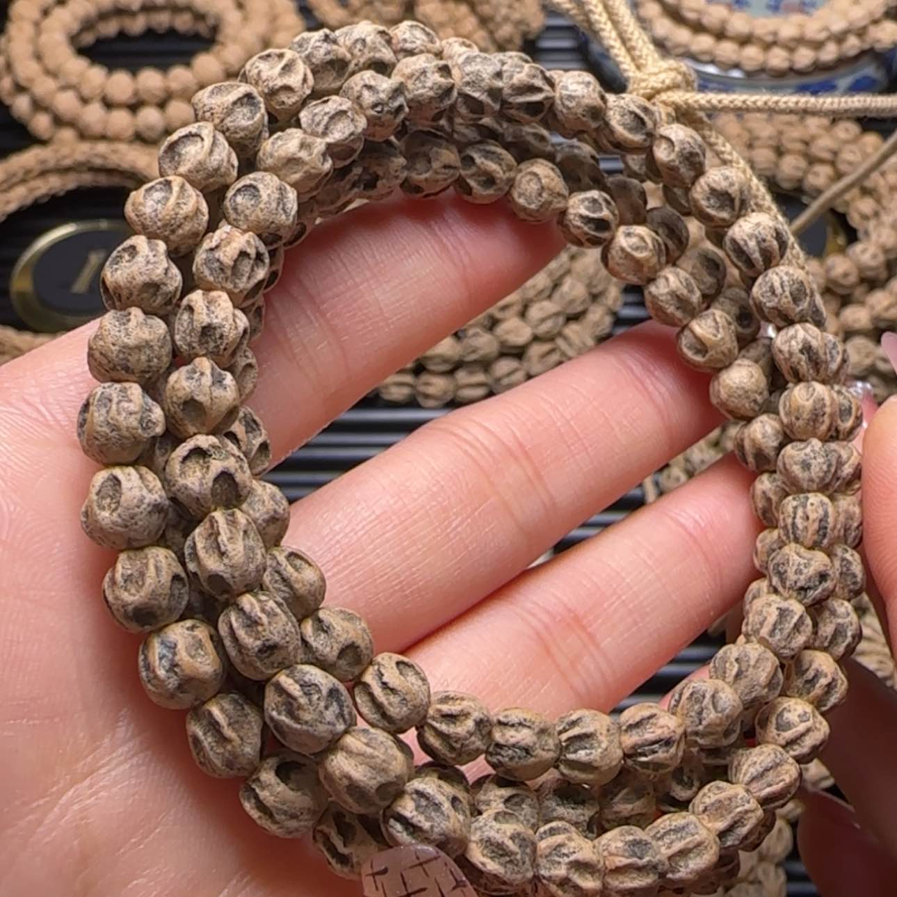 【闪购商品】柏香籽/百香籽吊坠T**O