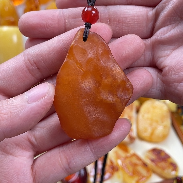 蜜蜡颈饰未镶嵌13克