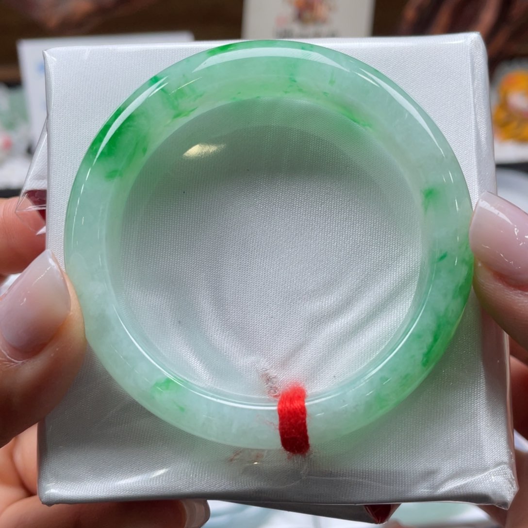 翡翠手镯未镶嵌5号