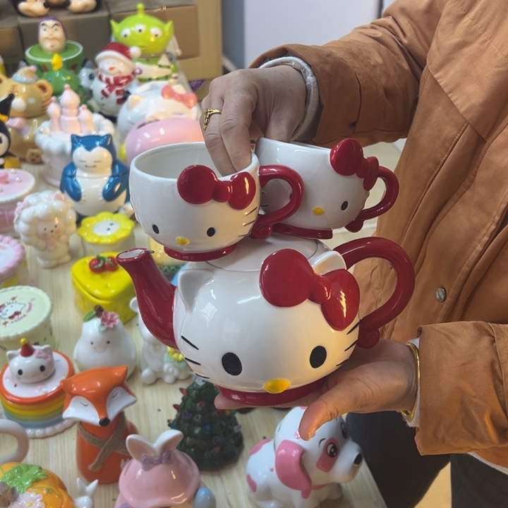 摆件陶瓷等行业的产品出口