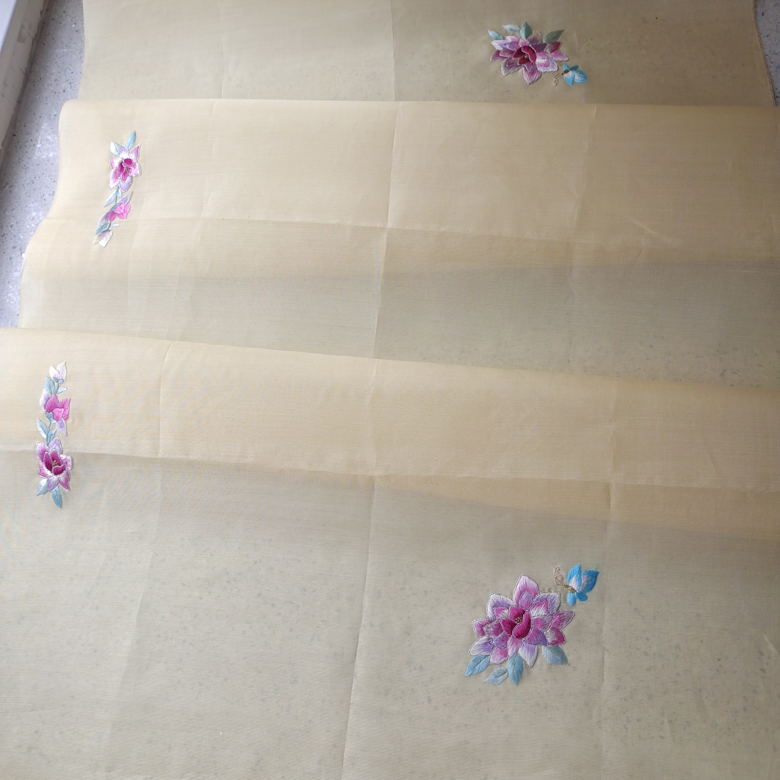 真丝纱手工刺绣面料小料马甲料1.4米左右的