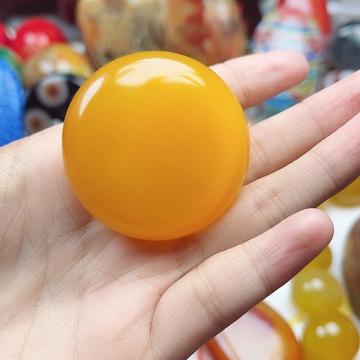 玛瑙/玉髓未镶嵌珠宝奇石