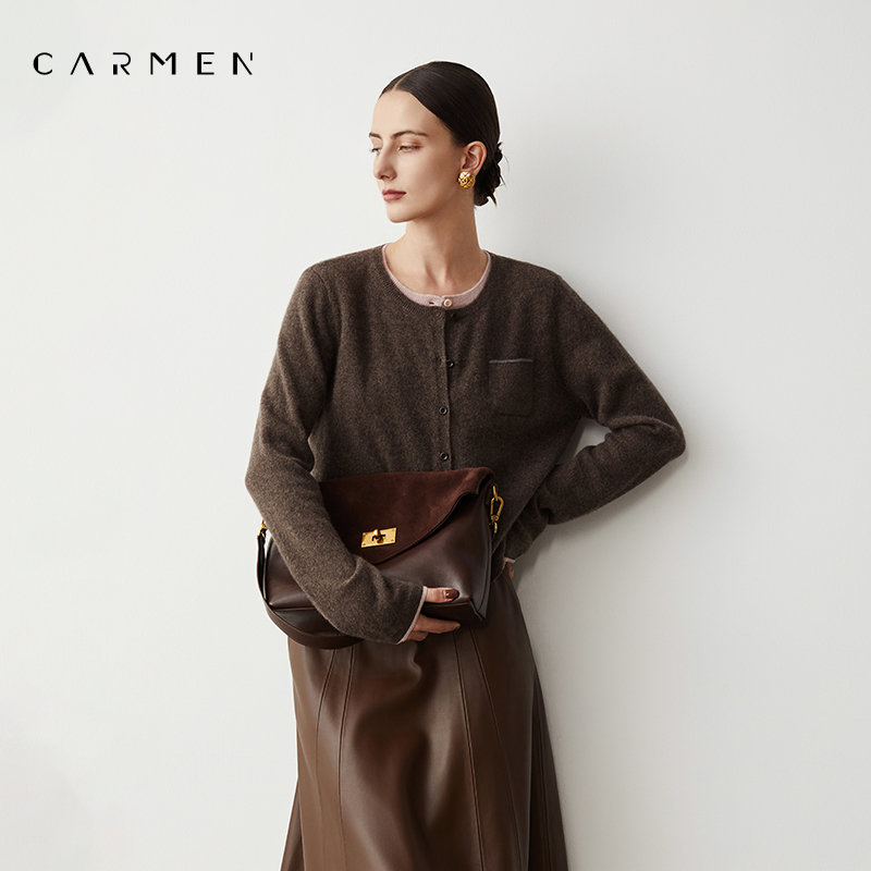【粉丝专享】Carmen高端针织毛衣女圆领24冬宽松气质打底针织开衫