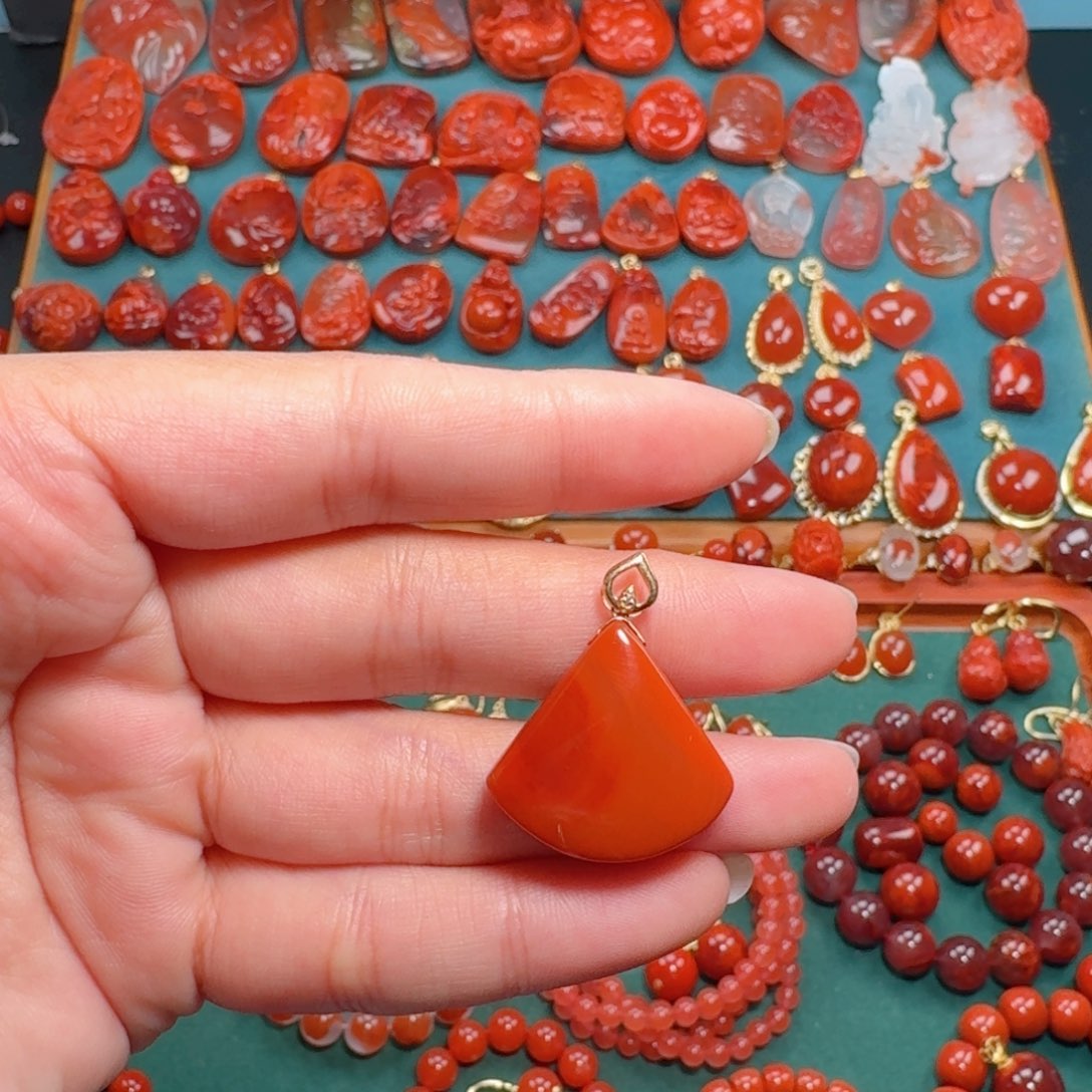 南红玛瑙南红18K金镶嵌