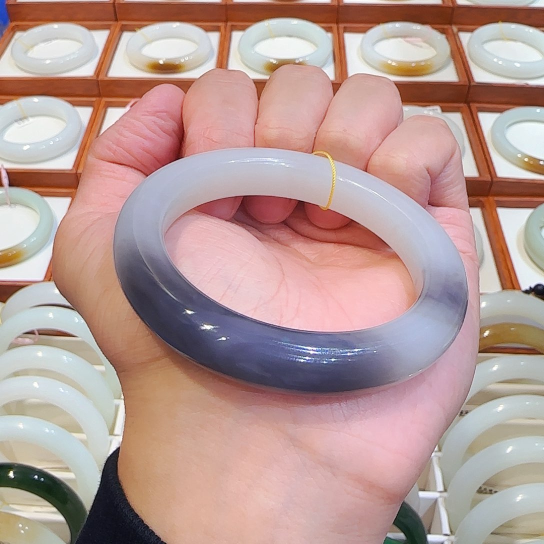 和田玉手镯未镶嵌高冰半山水帝王紫55 56 57