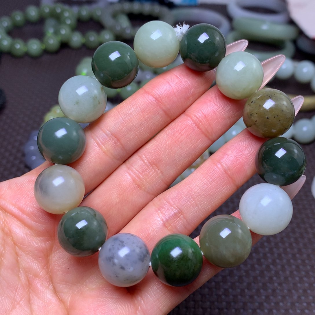 未镶嵌手串和田玉卡16