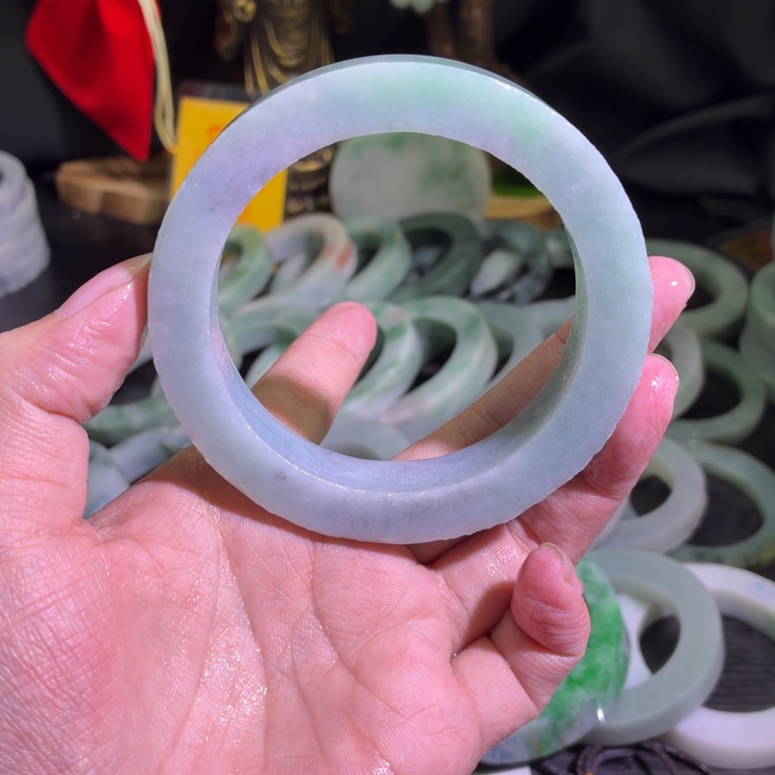 定制翡翠未镶嵌天然翡翠A货毛胚手镯定制