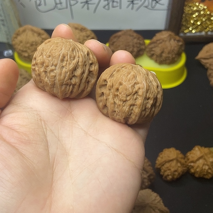 文玩核桃    铁锤妹妹