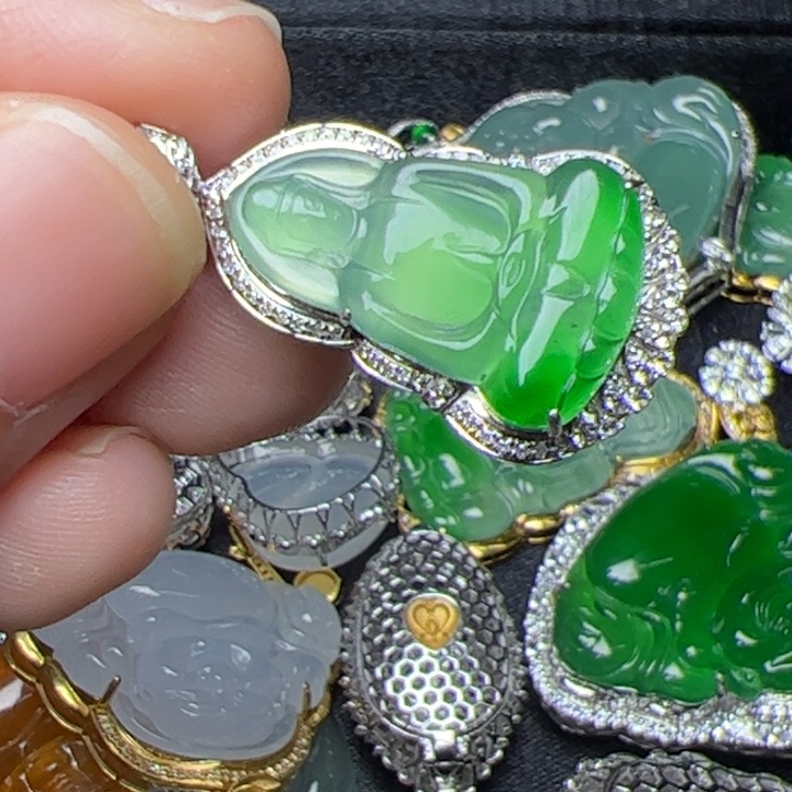 心***语翡翠18K金镶嵌吊坠(不含链)