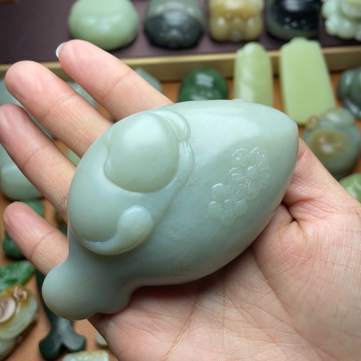 【闪购商品】颈饰未镶嵌和田玉和田玉猫吃鱼手把