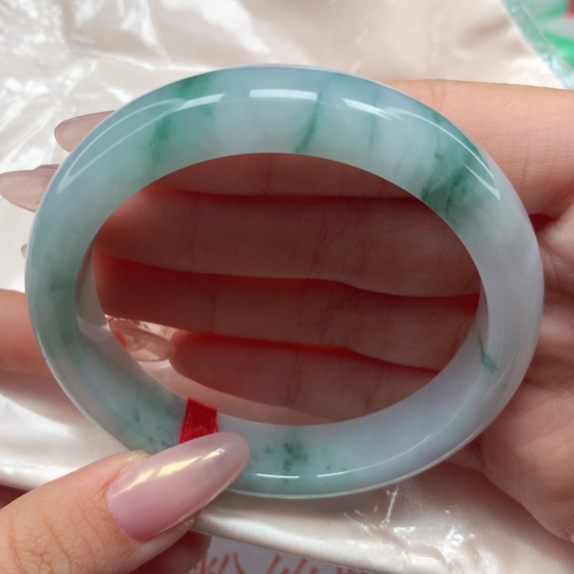 【闪购商品】翡翠手镯未镶嵌57圈