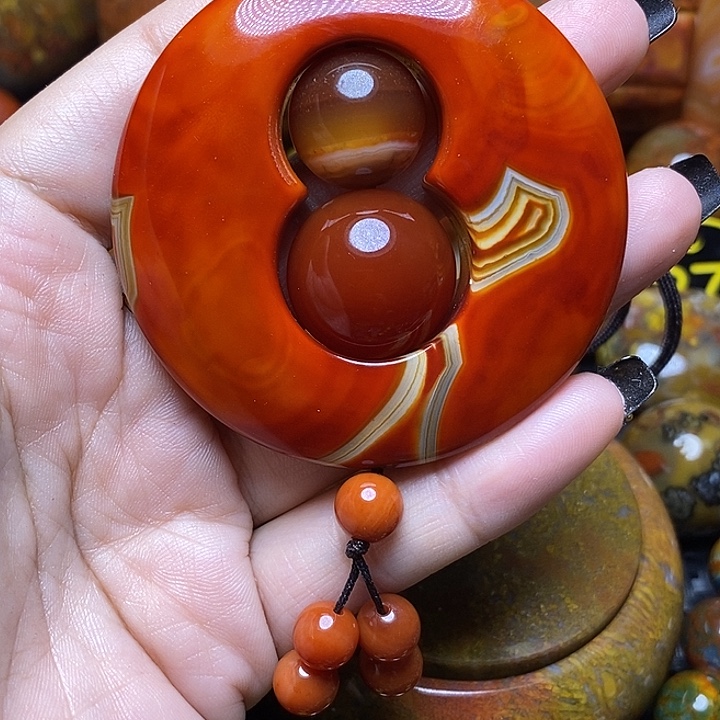 逆***光玛瑙/玉髓未镶嵌颈饰