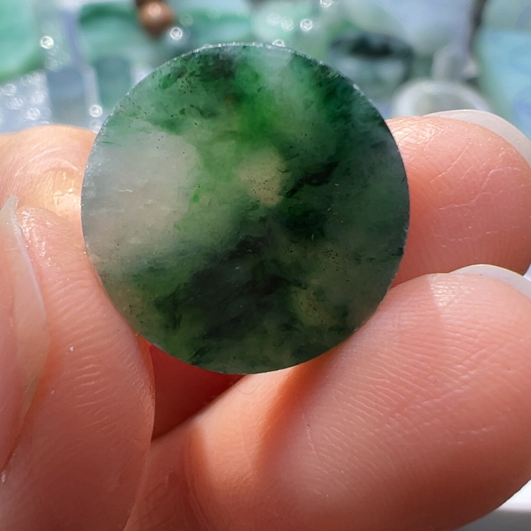 定制翡翠未镶嵌翡翠