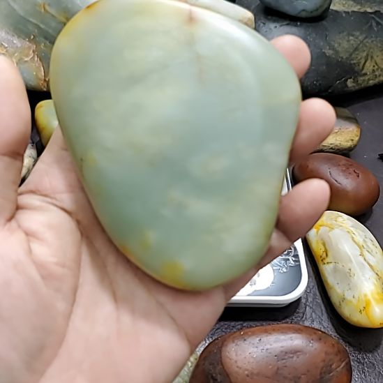 和田玉（糖玉）未镶嵌挂件