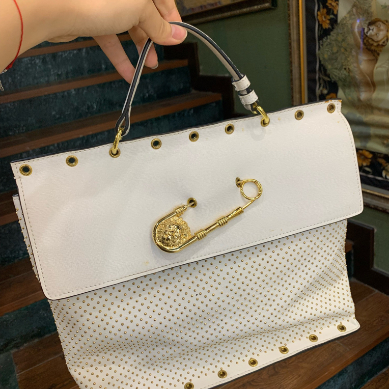 95新 VERSACE/范思哲 范思哲白色别针铆钉手提包