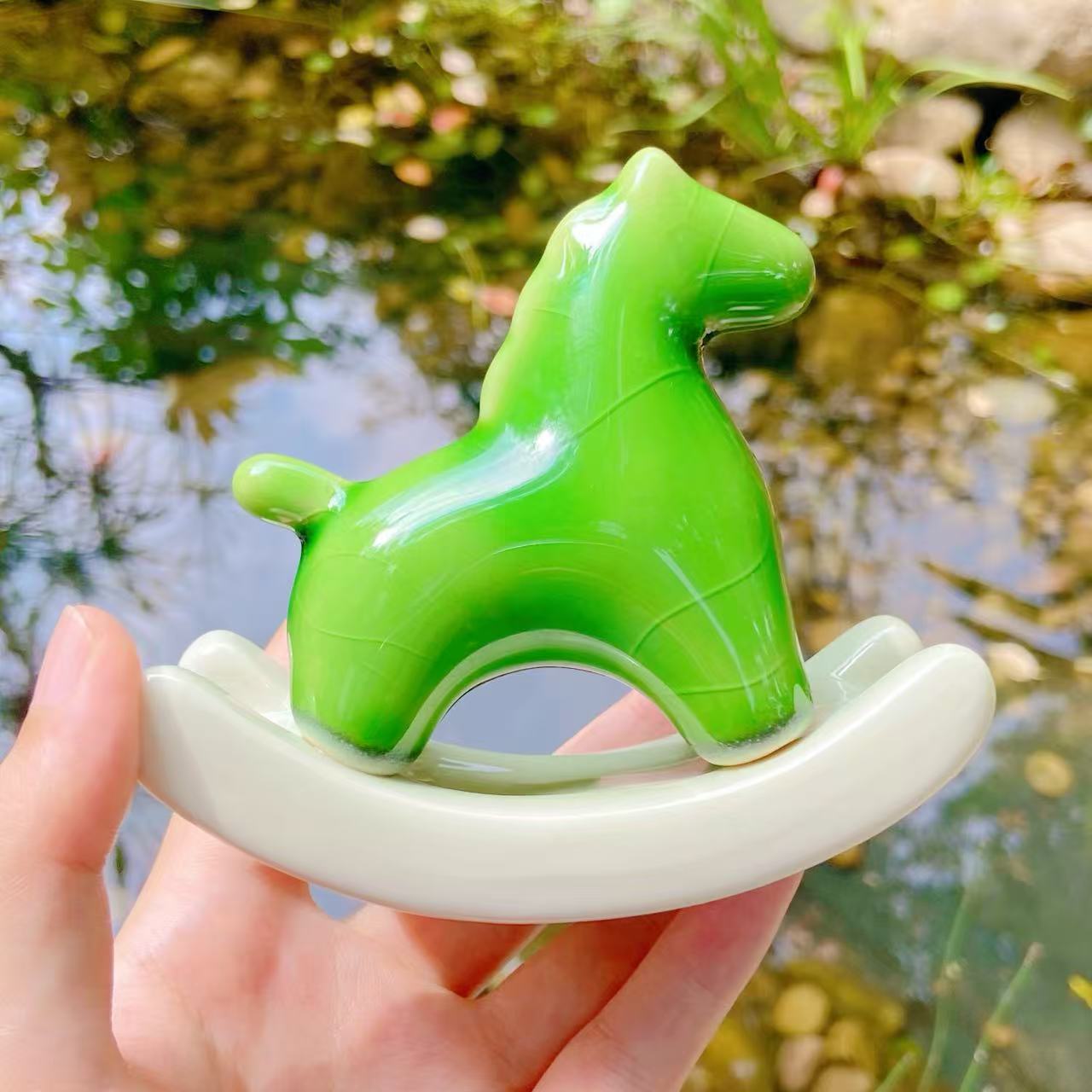 【马上抱富】冰裂纹陶瓷摇摇马精致摆件 桌面摆件 7319