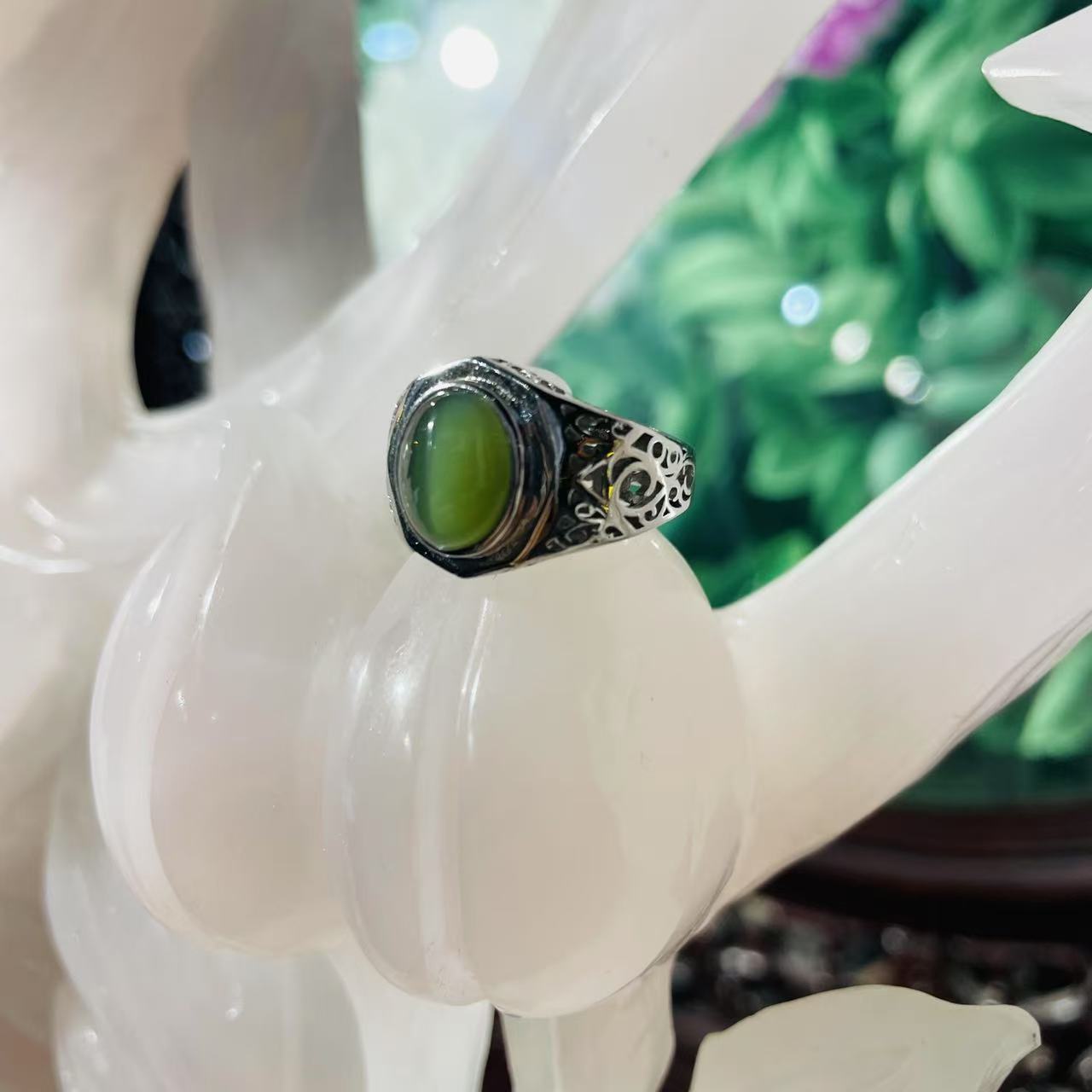 回馈/绿/猫/的/眼/挂件