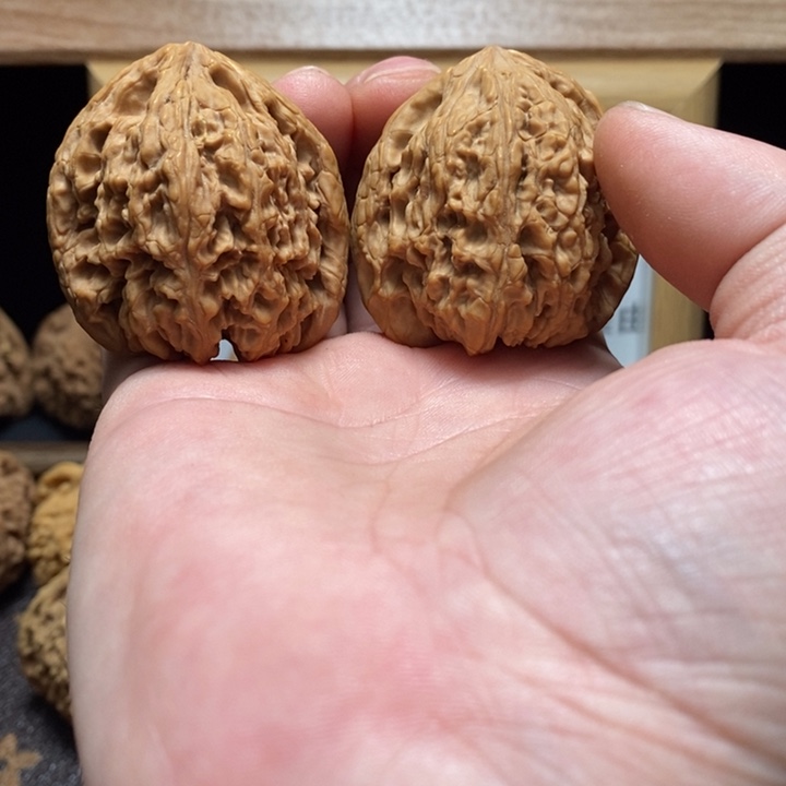 文玩核桃吊坠42/40/43