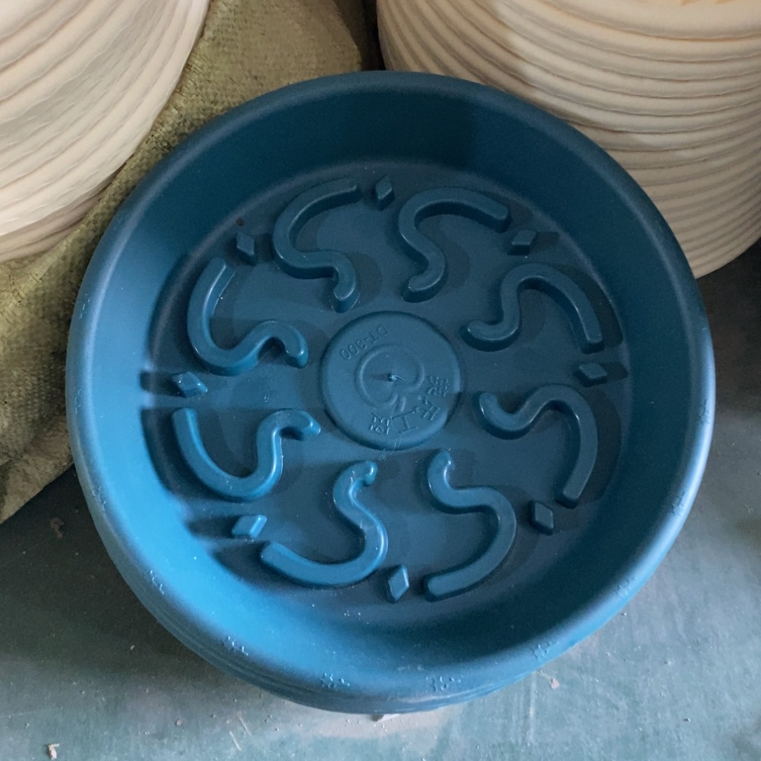 树脂是****?300托盘军绿5个