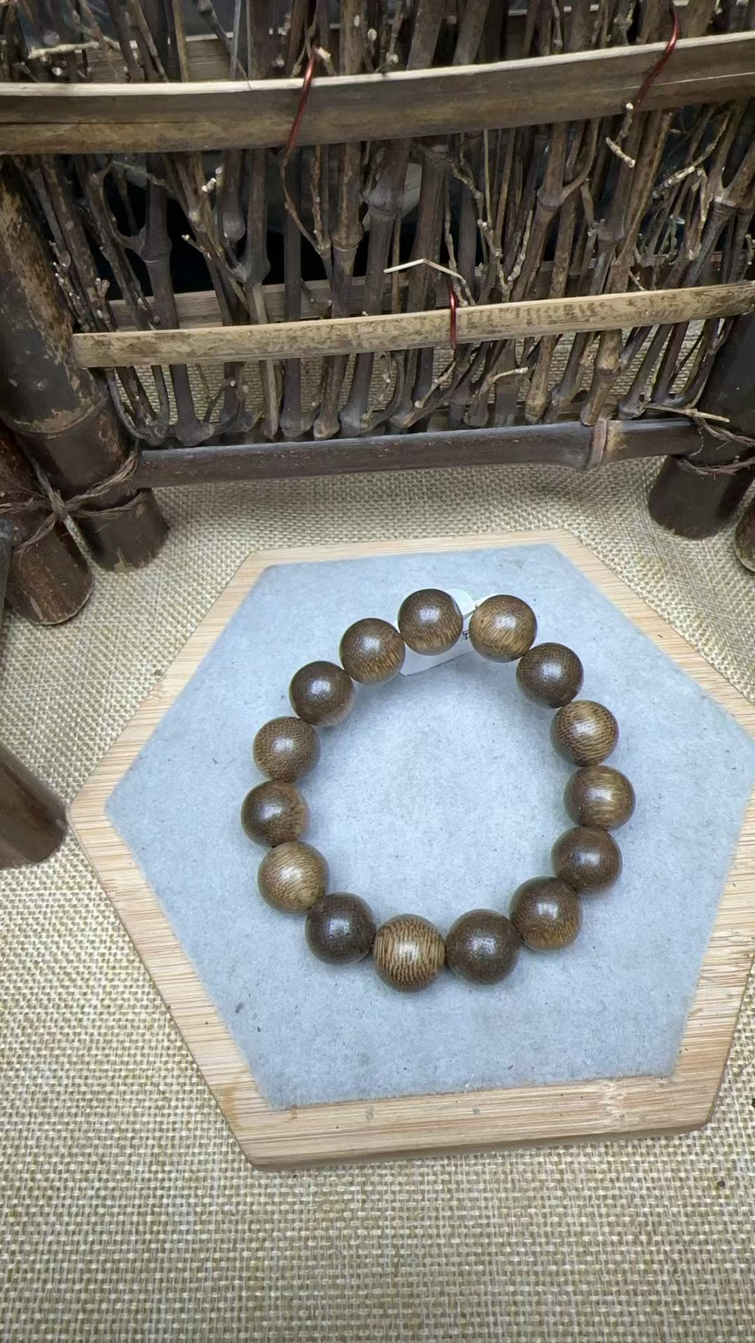 A157龙二文玩成品木串